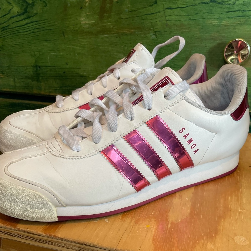 Adidas Samoa Pink Size 8.5